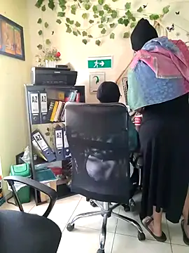 Snapshot of NAJWA-ARAB chatting on 01-08-25, 02:14 NAJWA-ARAB online show from 01-08-25, 02:14