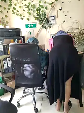 Snapshot of NAJWA-ARAB chatting on 02-06-25, 02:04 NAJWA-ARAB online show from 02-06-25, 02:04