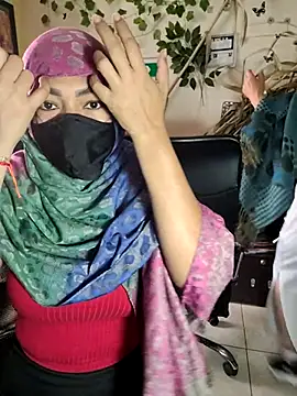 Snapshot of NAJWA-ARAB chatting on 03-04-25, 02:21 NAJWA-ARAB online show from 03-04-25, 02:21