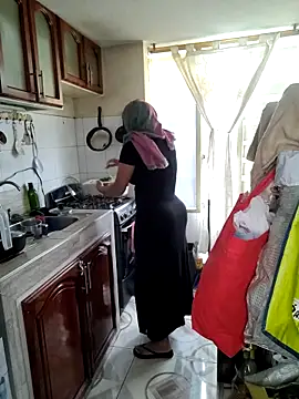 NAJWA-ARAB online show from 11-14-25, 04:38