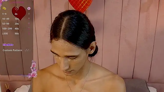 skyyfoxpraga online show from 02-12-25, 12:44