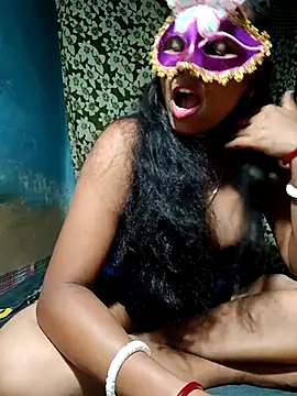 Snapshot of AparnaBoudi chatting on 11-05-25, 06:41 AparnaBoudi online show from 11-05-25, 06:41