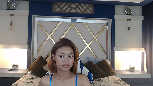 Perla prg online show from 02-03-25, 07:42