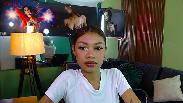 Perla prg online show from 03-04-25, 12:12