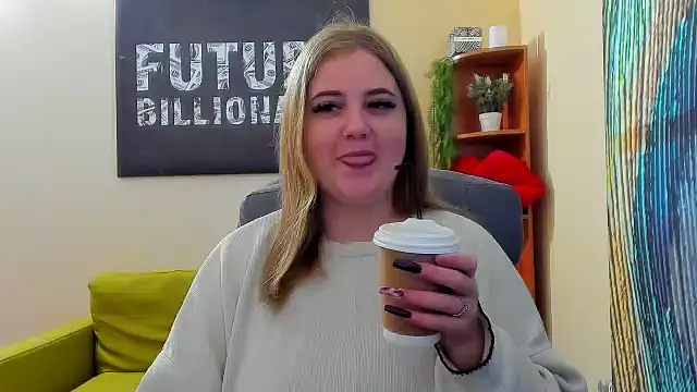 Doliss online show from 02-15-25, 06:44