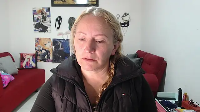 emperabigbootybigass online show from 10-02-25, 12:23