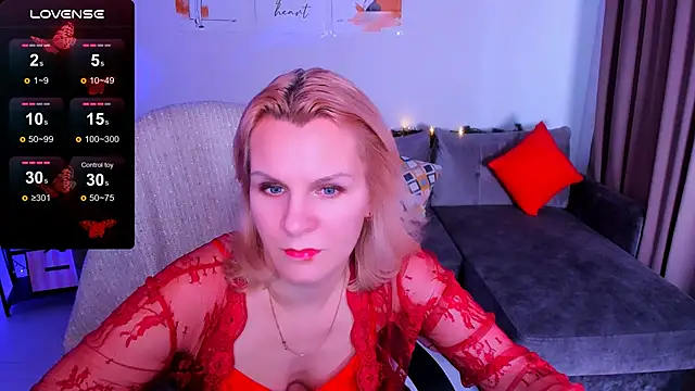 Snapshot of Louisa_Bay chatting on 01-17-25, 11:06 Louisa Bay online show from 01-17-25, 11:06