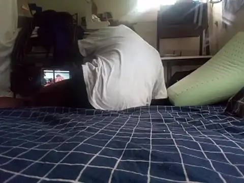 Snapshot of DevinToore chatting on 02-23-26, 07:22 DevinToore online show from 02-23-26, 07:22