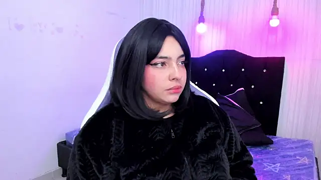 miku katsuragi online show from 11-07-25, 03:39