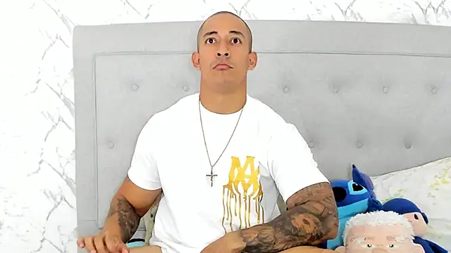 luigiferrara online show from 02-06-25, 03:16