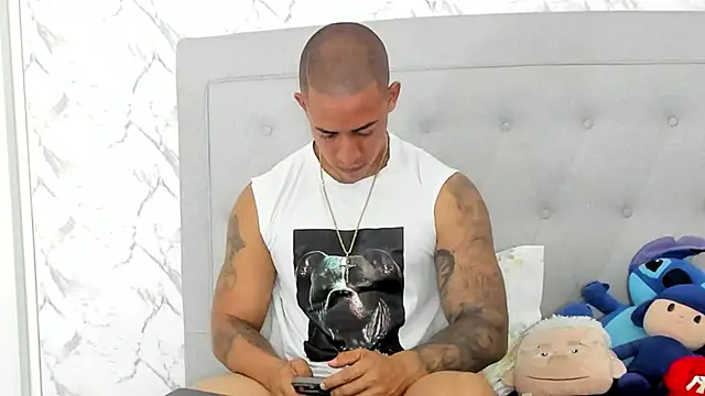 luigiferrara online show from 03-19-25, 01:10