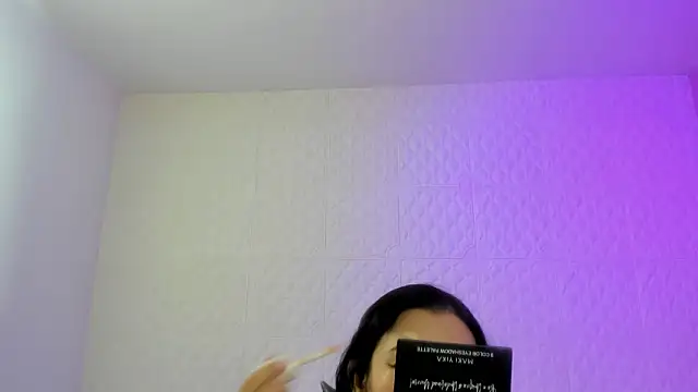 Violetaa diazz online show from 02-24-26, 09:13