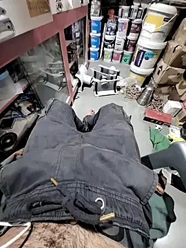 Snapshot of dickerdaddy25 chatting on 12-10-24, 04:17 dickerdaddy25 online show from 12-10-24, 04:17