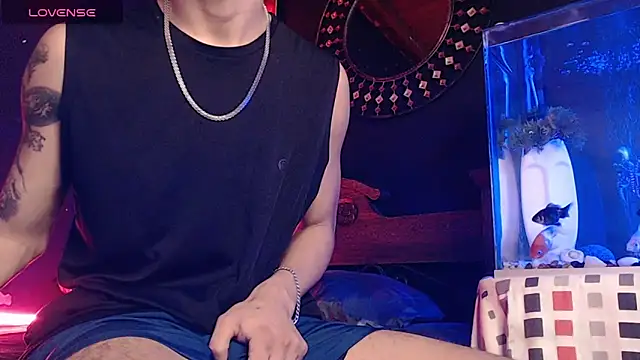 Godly huan online show from 12-18-25, 05:35