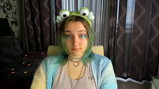 MelaniSep online show from 12-12-24, 08:25