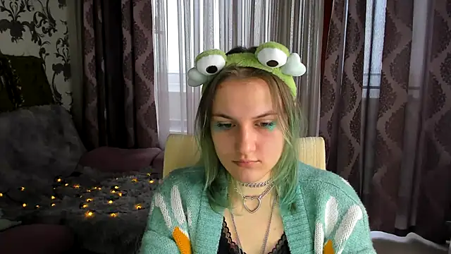 MelaniSep online show from 12-28-24, 09:09