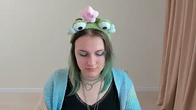 MelaniSep online show from 02-14-25, 04:09