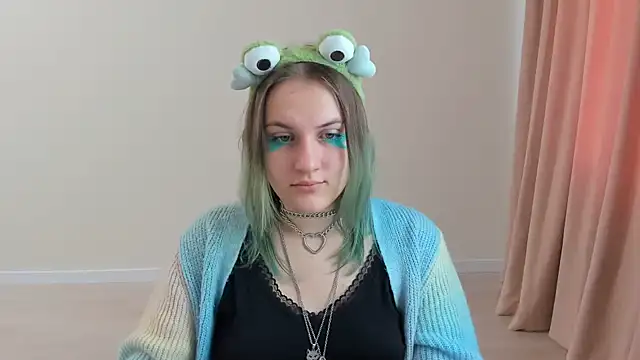 MelaniSep online show from 02-17-25, 07:58