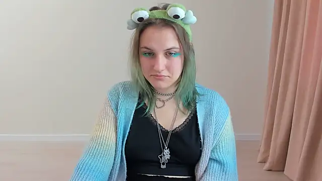 MelaniSep online show from 02-19-25, 12:22