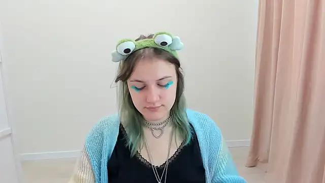 MelaniSep online show from 02-22-25, 08:29