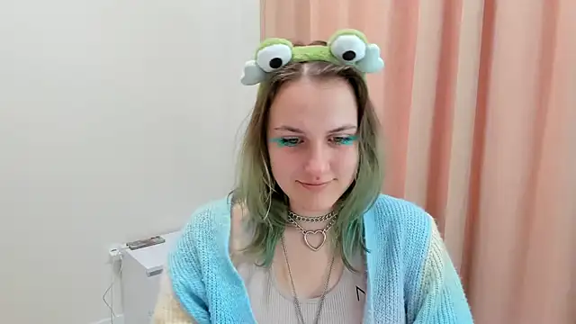 MelaniSep online show from 03-13-25, 01:07