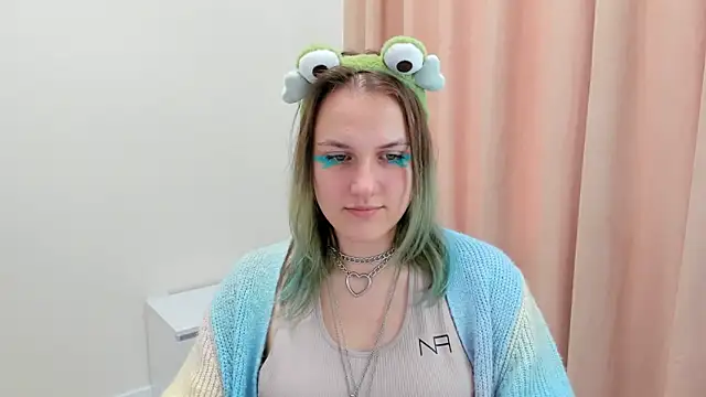 MelaniSep online show from 03-15-25, 01:18