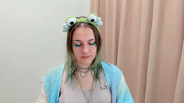 MelaniSep online show from 03-20-25, 04:09