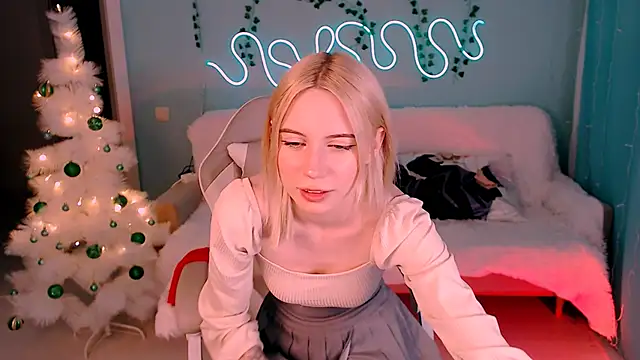 Snapshot of Sweet_Richal chatting on 12-16-24, 04:13 Sweet Richal online show from 12-16-24, 04:13