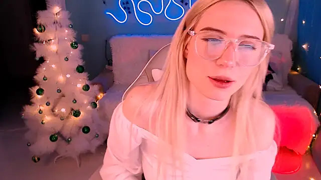 Snapshot of Sweet_Richal chatting on 01-11-25, 04:16 Sweet Richal online show from 01-11-25, 04:16