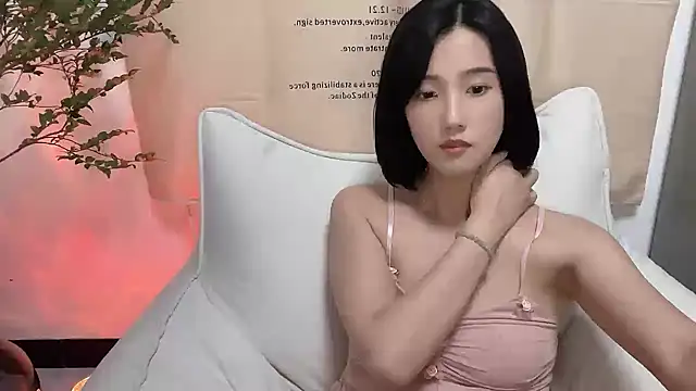 Snapshot of Arrebo1 chatting on 12-05-24, 09:06 Arrebo1 online show from 12-05-24, 09:06