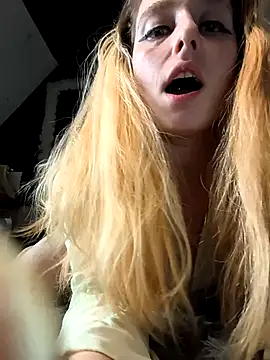 Sweet-SpicyOff online show from 12-15-25, 01:48