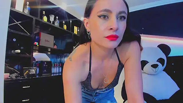 Snapshot of Coral_Gibson chatting on 03-14-25, 03:58 Coral Gibson online show from 03-14-25, 03:58