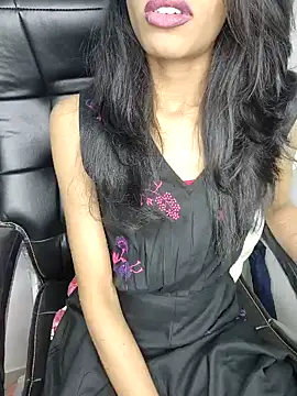 glam goddess online show from 01-02-25, 07:18