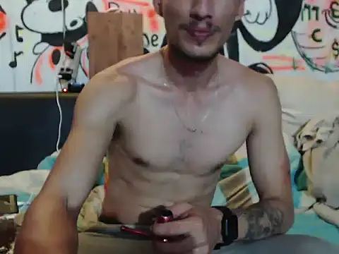 roystonee01 online show from 09-19-25, 05:42