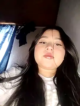 Snapshot of sharyl_24 chatting on 03-14-25, 09:43 sharyl 24 online show from 03-14-25, 09:43