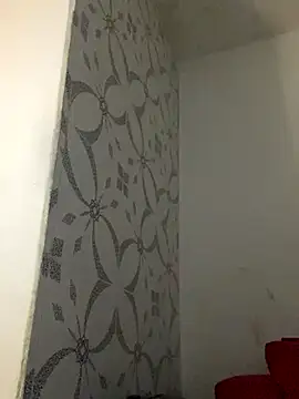 Carolinen online show from 10-09-25, 01:36