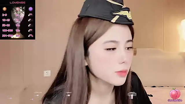 jiaozi-kiss online show from 01-26-25, 05:13