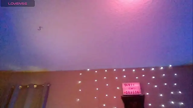 Snapshot of Dani_Dragon69 chatting on 12-11-24, 09:45 Dani Dragon69 online show from 12-11-24, 09:45