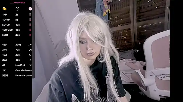 madokapruriens online show from 10-20-25, 10:21