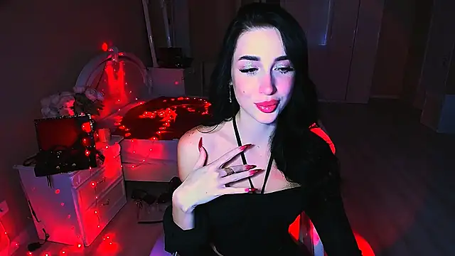 Snapshot of lovely_desire chatting on 10-21-25, 09:43 lovely desire online show from 10-21-25, 09:43