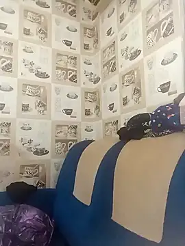 Veronica-Celie online show from 02-10-25, 10:53