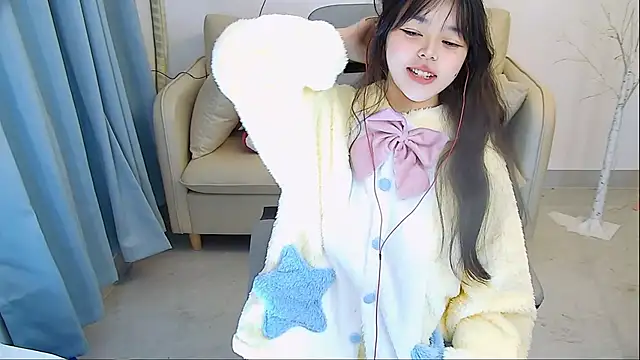 mango-a online show from 12-21-24, 12:27