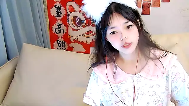 mango-a online show from 02-19-25, 04:00