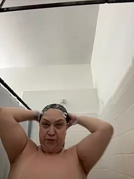 Snapshot of AlyssiaAmoreXO chatting on 11-26-25, 02:40 AlyssiaAmoreXO online show from 11-26-25, 02:40