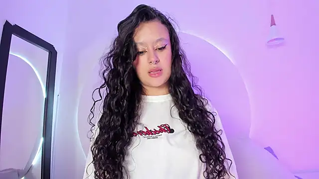 Snapshot of angel_witch chatting on 03-10-25, 02:05 angel witch online show from 03-10-25, 02:05