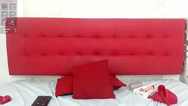 Snapshot of Celestial_Queen_ chatting on 02-26-25, 04:03 Celestial Queen  online show from 02-26-25, 04:03
