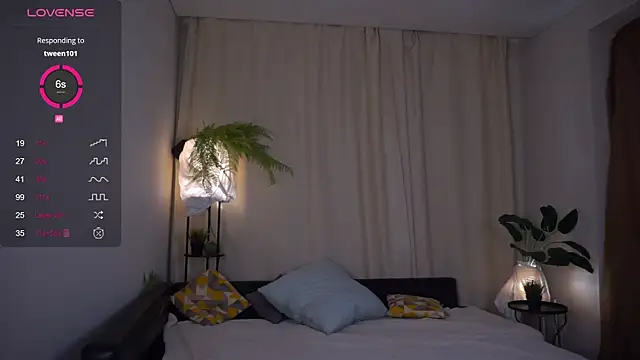 AlthenaBramblett online show from 12-10-24, 05:55