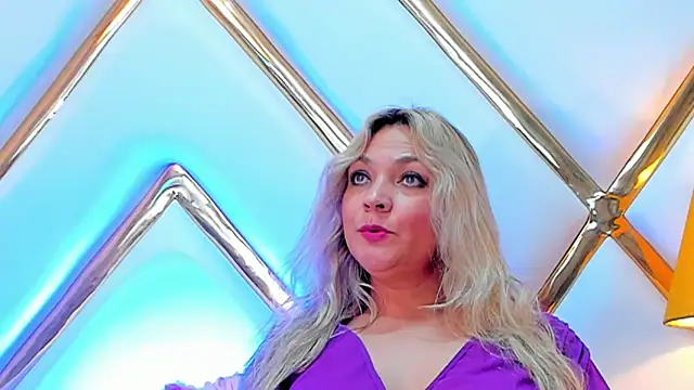 MalorySweet online show from 02-22-25, 03:03