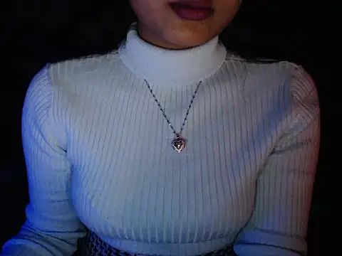 Snapshot of Wish_Queen chatting on 12-14-25, 01:38 Wish Queen online show from 12-14-25, 01:38