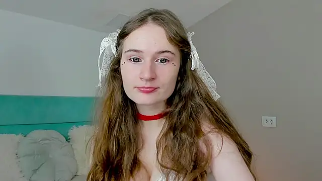 Snapshot of L1ittle_kitty_ chatting on 11-29-25, 06:27 L1ittle kitty online show from 11-29-25, 06:27